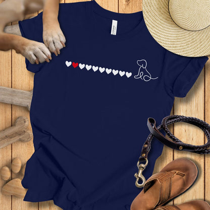 Kleiner Hund mit Herzen - T-Shirt Damen Modern fit - Weich & Leicht