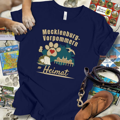 Mecklenburg-Vorpommern & Hund = Heimat - Premium T-Shirt Modern Fit - Weich & Leicht
