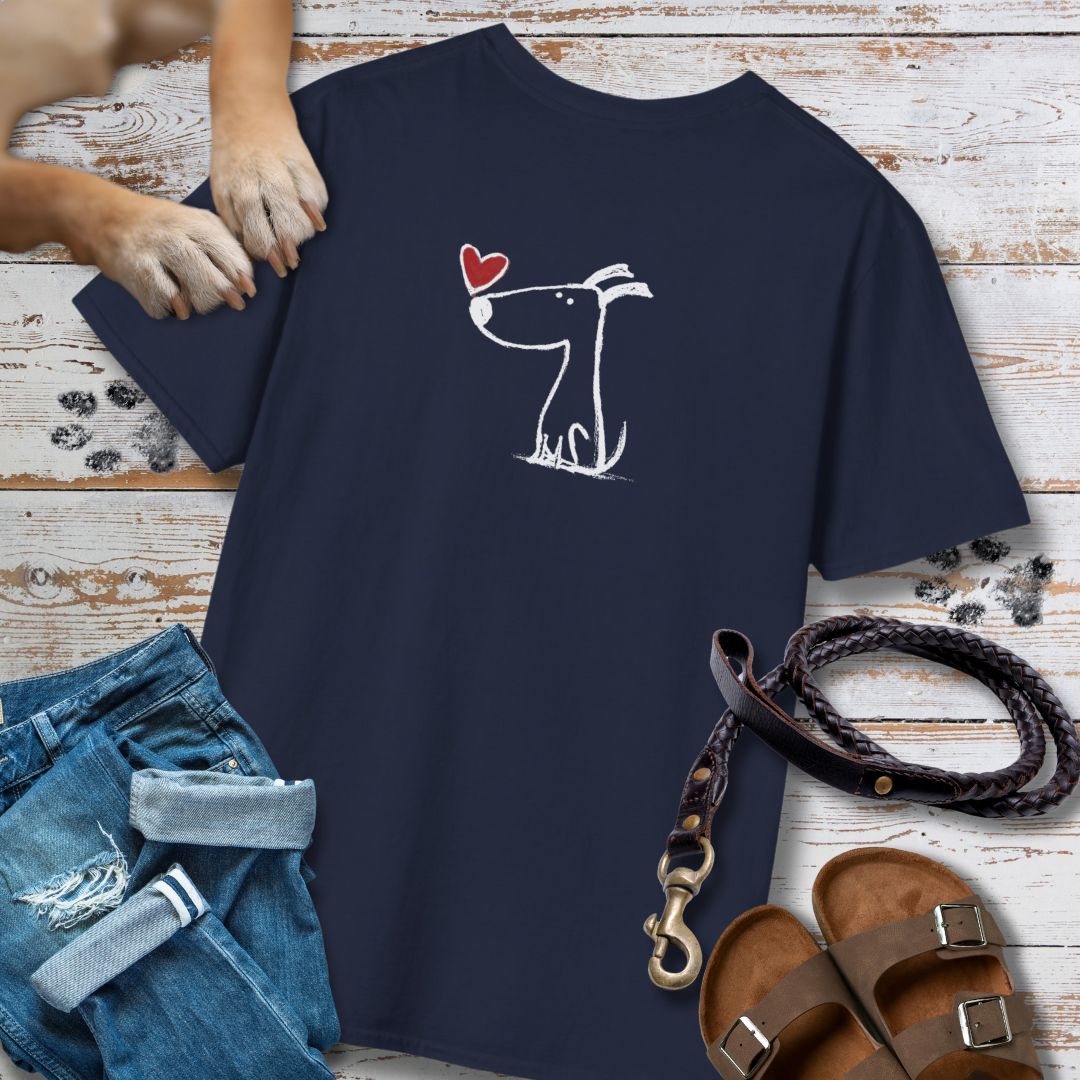 Kleiner Hund mit Herz - Vorne & Hinten - T-Shirt Unisex Classic Fit Standard Qualität