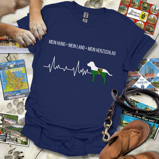 Mein Hund, Mein Land, Mein Herzschlag - Sachsen - T-Shirt Unisex Relaxed Fit