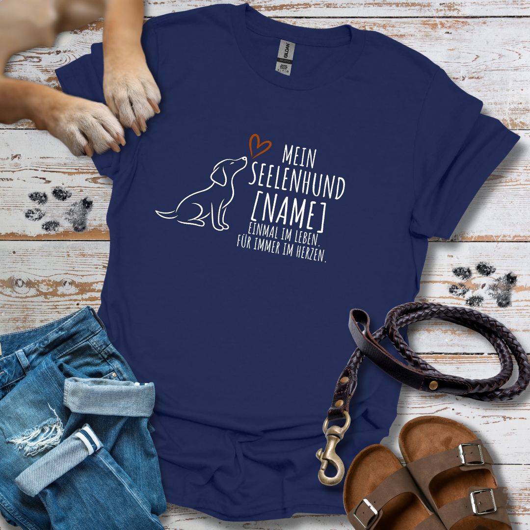 Mein Seelenhund Personalisierbar - T-Shirt Classic Fit - Bequemer Klassiker