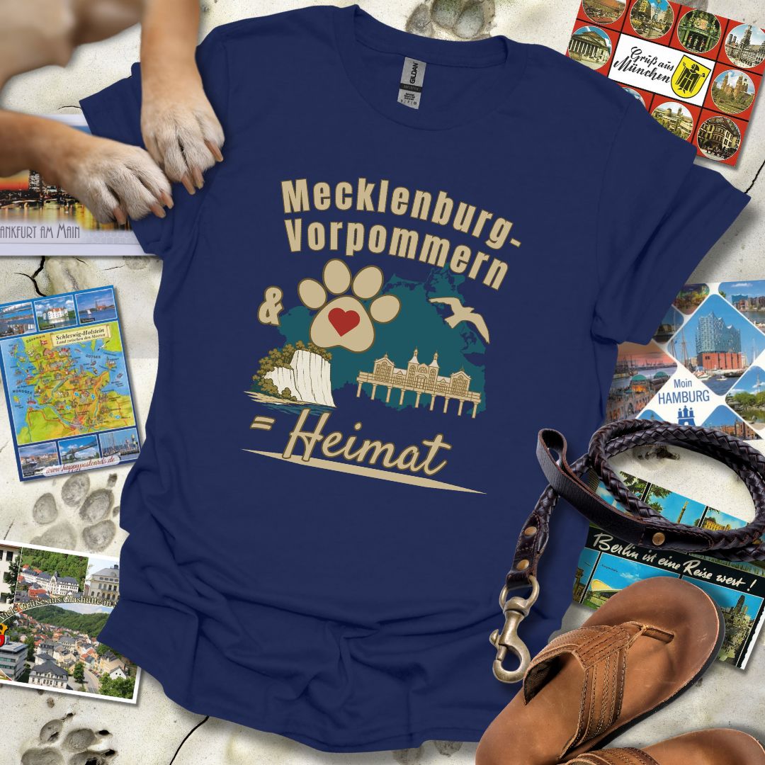 Mecklenburg-Vorpommern & Hund = Heimat - T-Shirt Unisex Classic Fit - Bequemer Klassiker