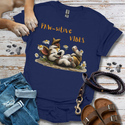 Paw-sitive Vibes - T-Shirt Unisex Classic Fit - Bequemer Klassiker