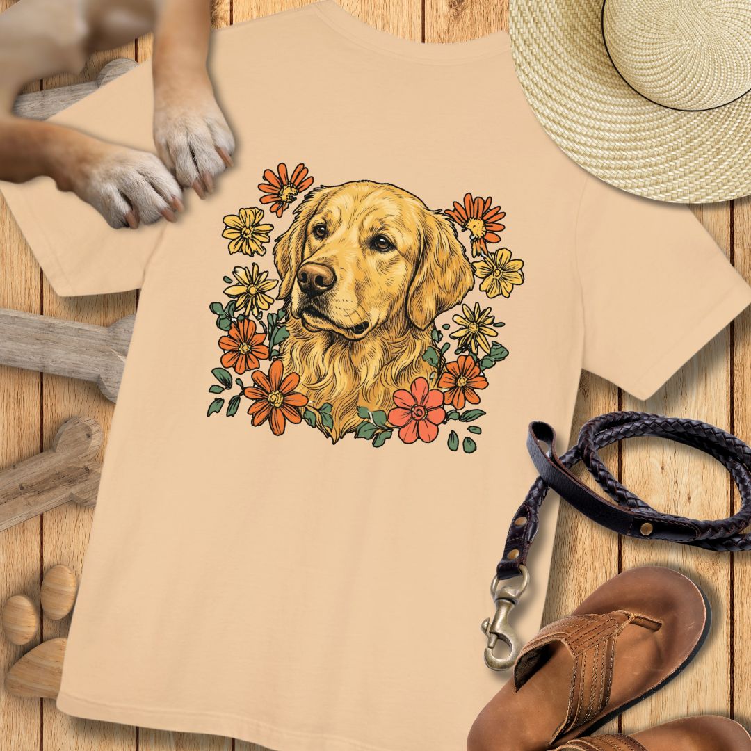 Golden Retriever in Blumen - Nur Hinten - T-Shirt Unisex Modern Fit - Weich & Leicht