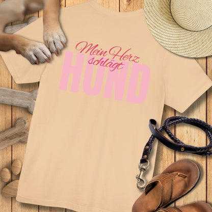 Mein Herz schlägt Hund - Nur Hinten - T-Shirt Unisex Modern Fit - Weich & Leicht