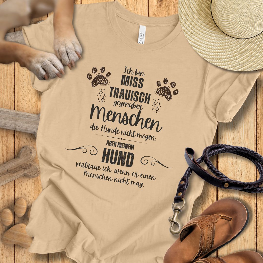 Ich bin misstrauisch - T-Shirt Unisex Modern Fit - Weich & Leicht