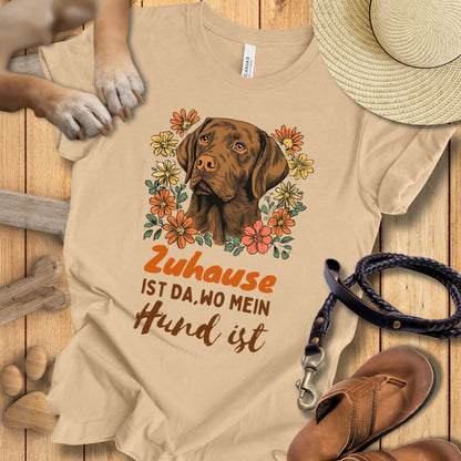 Zuhause ist da, wo mein Hund ist - Labrador - T-Shirt Unisex Modern Fit - Weich & Leicht