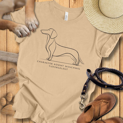 Charakter Tiefergelegt - Dackel - T-Shirt Unisex Modern Fit - Weich & Leicht