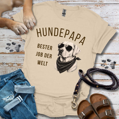 T-Shirt des Monats Mai "Bester Job der Welt: Hundepapa" - T-Shirt Unisex Classic Fit - Bequemer Klassiker