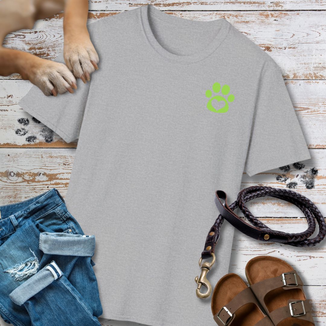 Love in Lime - Vorne & Hinten - T-Shirt Unisex Classic Fit Standard Qualität