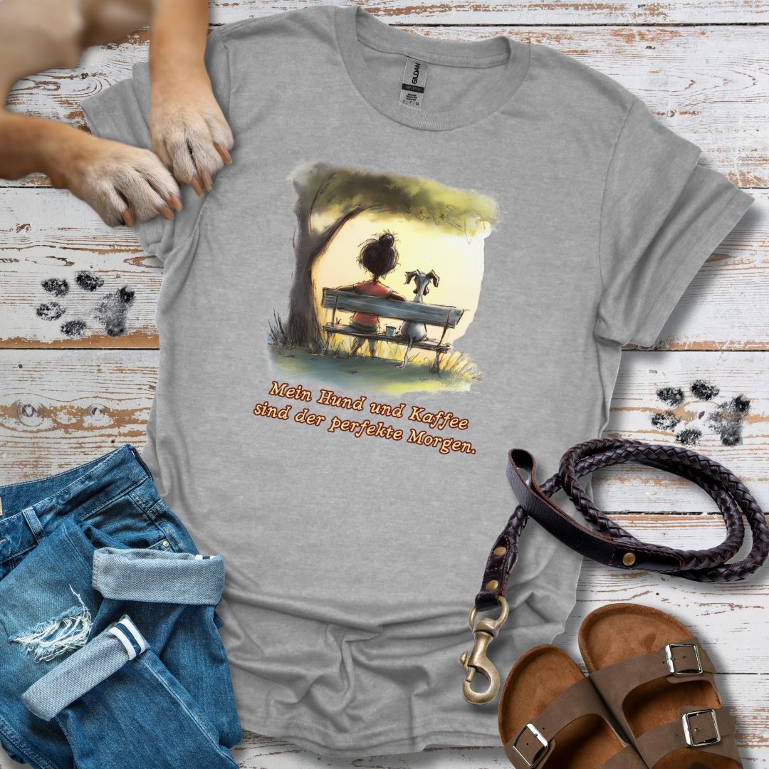 Mein Hund und Kaffee sind der perfekte Morgen - T-Shirt Unisex Relaxed Fit