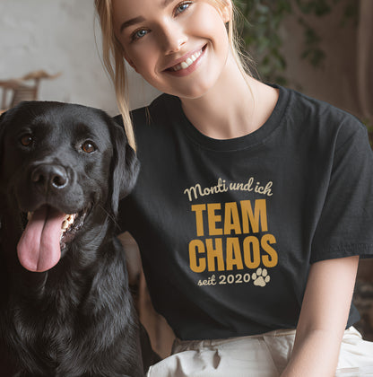 Team Chaos Personalisierbar - T-Shirt Unisex Classic Fit - Bequemer Klassiker