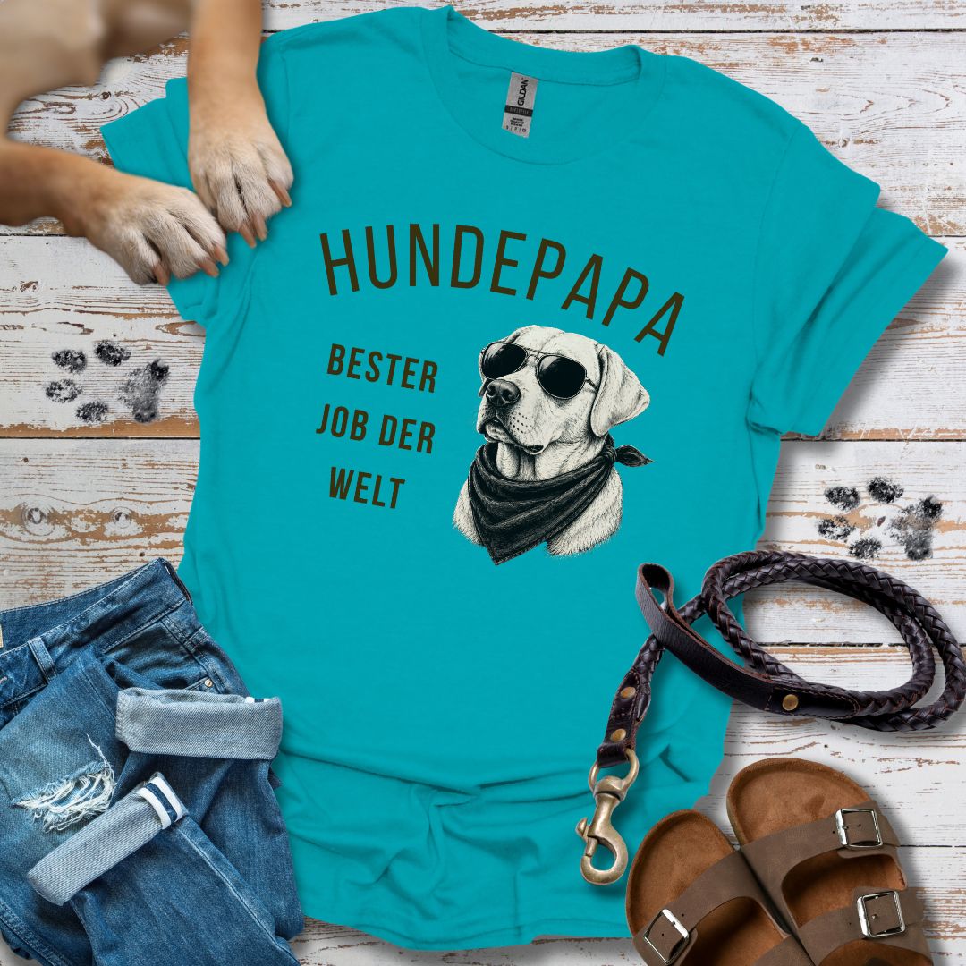 T-Shirt des Monats Mai "Bester Job der Welt: Hundepapa" - T-Shirt Classic Fit - Bequemer Klassiker