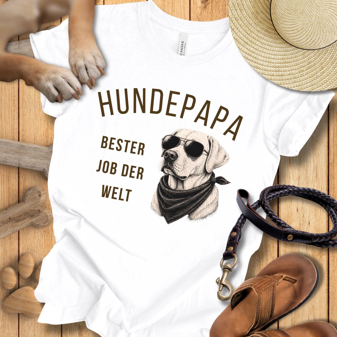 T-Shirt des Monats Mai "Bester Job der Welt: Hundepapa" - T-Shirt Unisex Modern Fit - Weich & Leicht