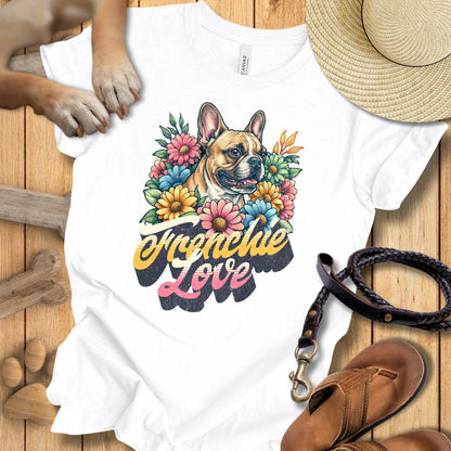 Frenchie Love - Französische Bulldogge - T-Shirt Unisex Modern Fit - Weich & Leicht