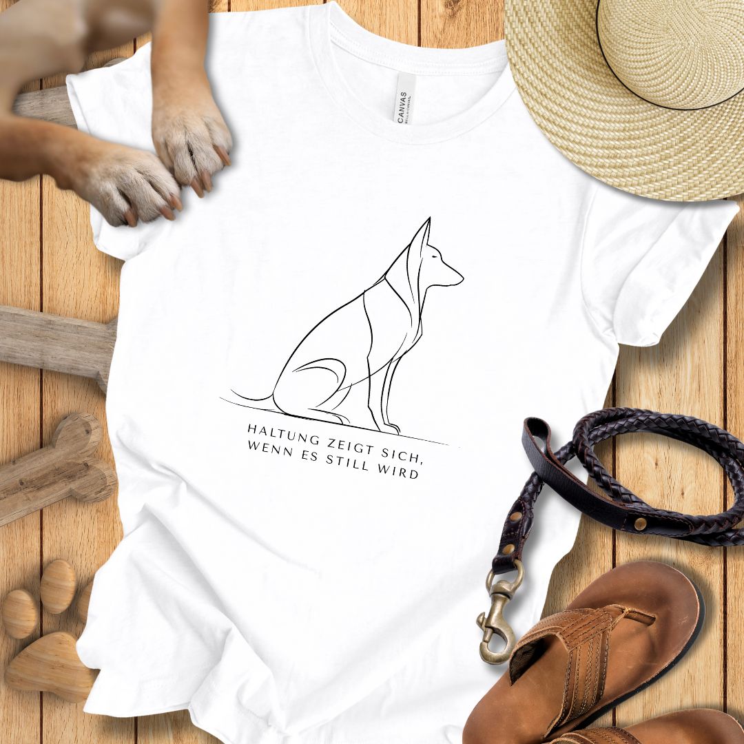 Haltung zeigt sich, wenn es still wird - Schäferhund - T-Shirt Unisex Modern Fit - Weich & Leicht
