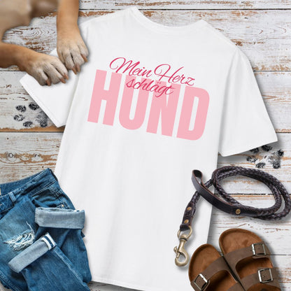 Mein Herz schlägt Hund - Nur Hinten - T-Shirt Unisex Classic Fit - Bequemer Klassiker