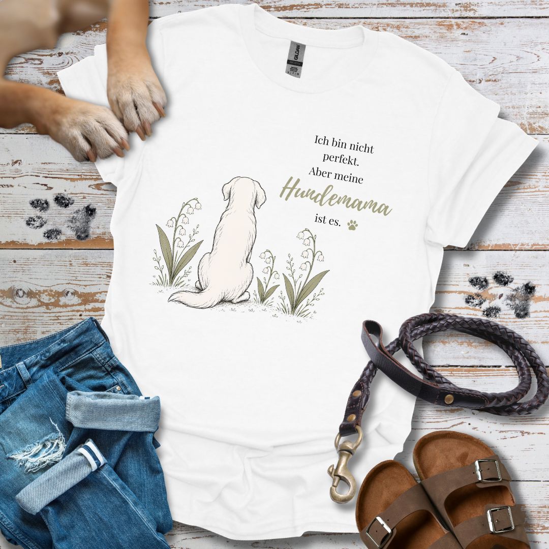 T-Shirt des Monats Mai "Hundemama - leise Liebe" – T-Shirt Unisex Classic Fit - Bequemer Klassiker