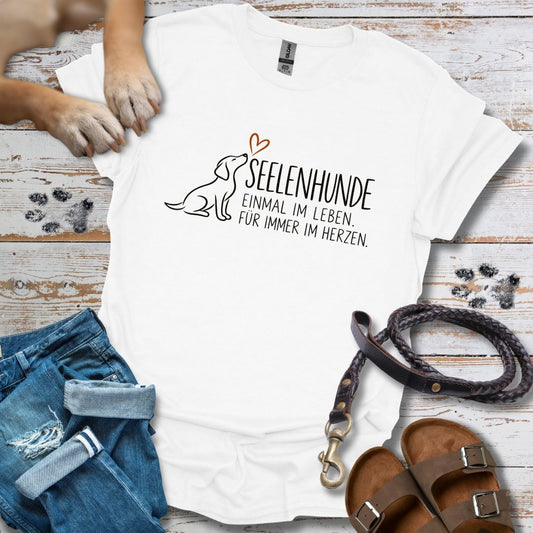 Seelenhunde – "Einmal im Leben, für immer im Herzen" - T-Shirt Classic Fit - Bequemer Klassiker