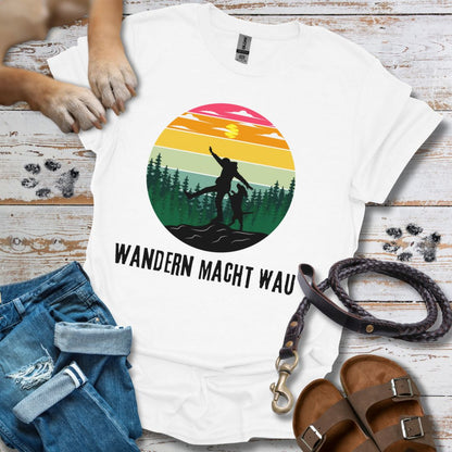 Wandern macht Wau - T-Shirt Unisex Classic Fit - Bequemer Klassiker