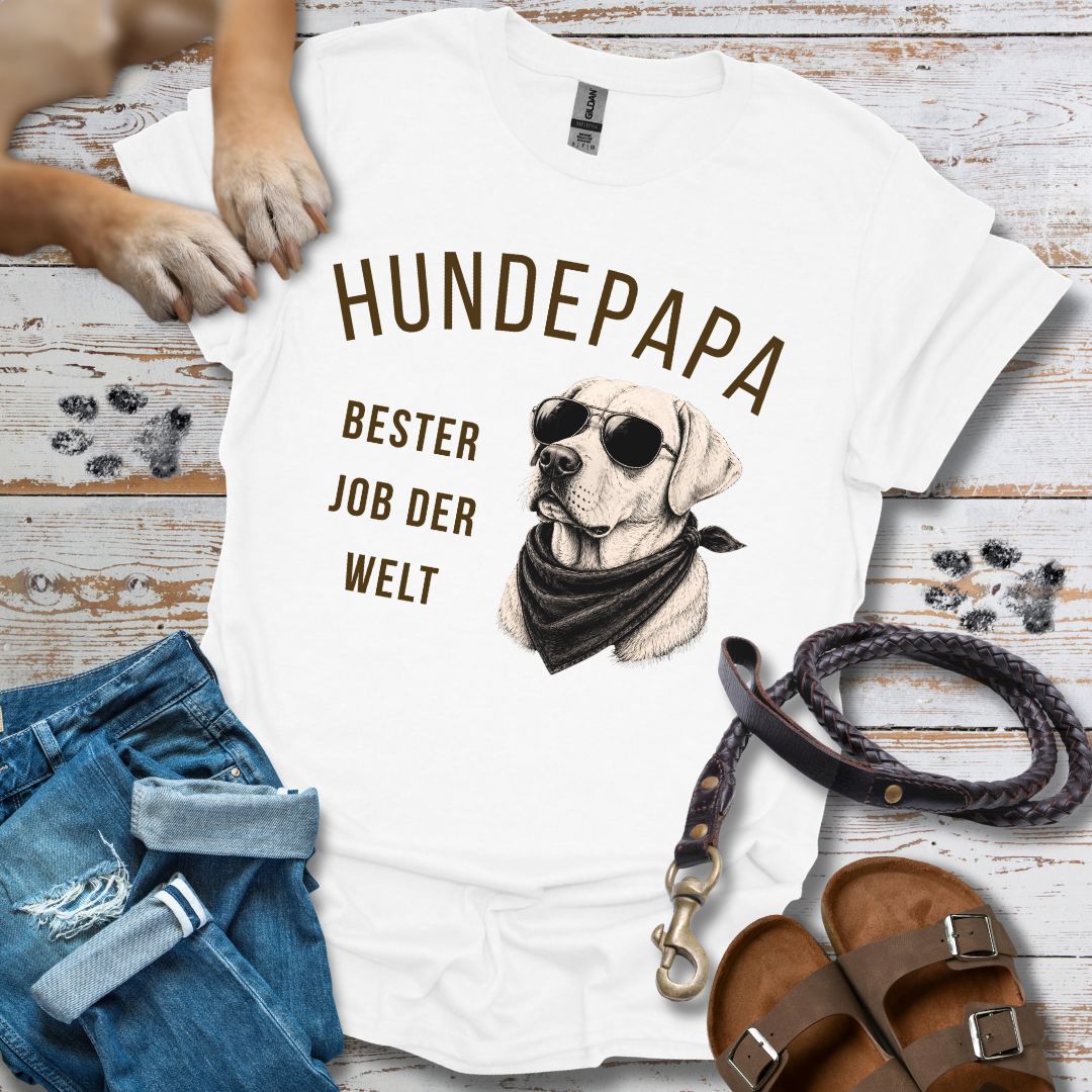 T-Shirt des Monats Mai "Bester Job der Welt: Hundepapa" - T-Shirt Unisex Classic Fit - Bequemer Klassiker